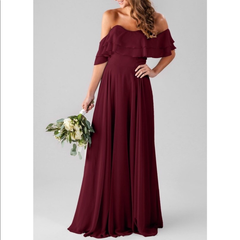 Off the shoulder dress!